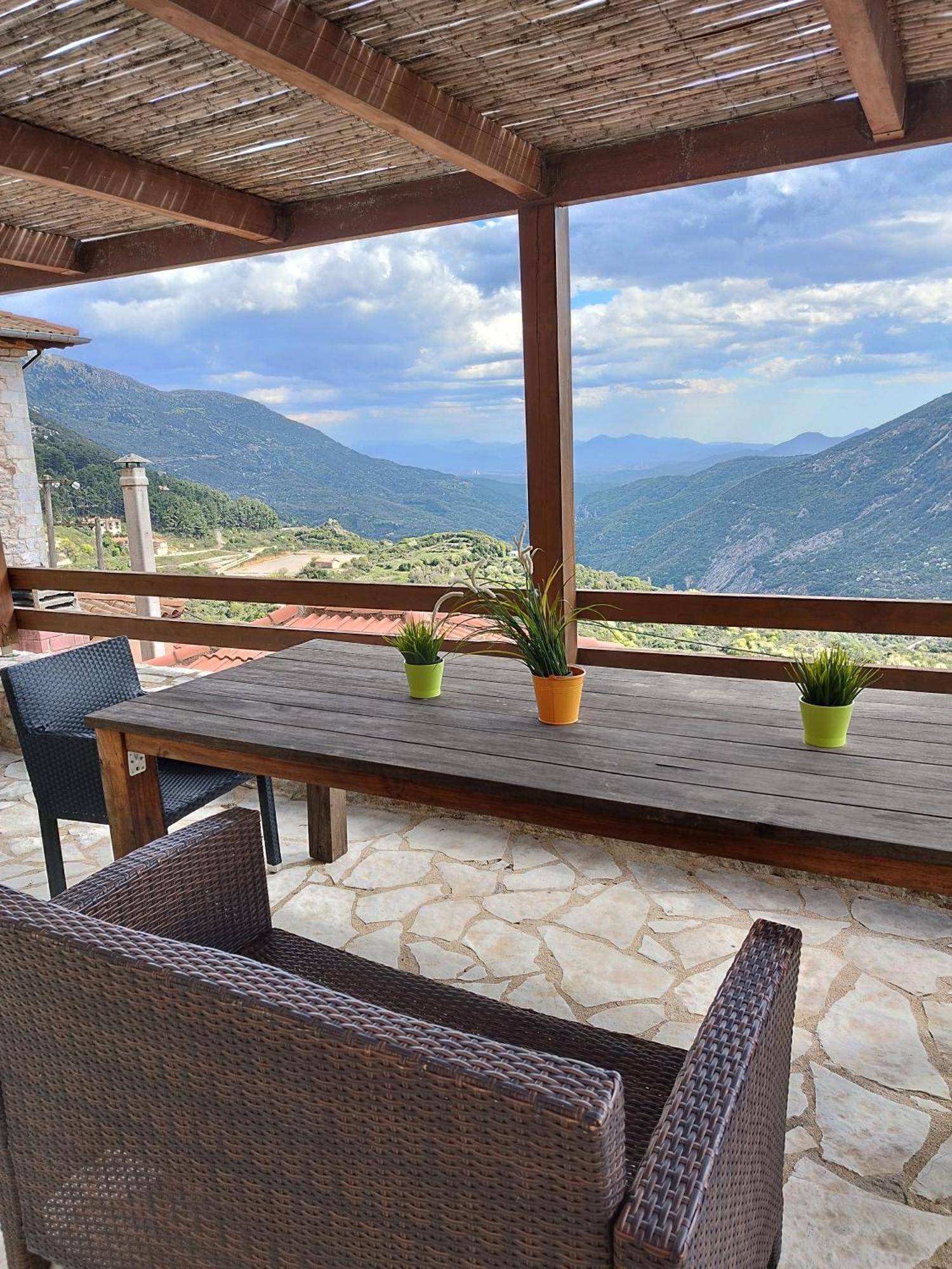 Lousiou Nymphes Escape Suites Dimitsana Exterior foto